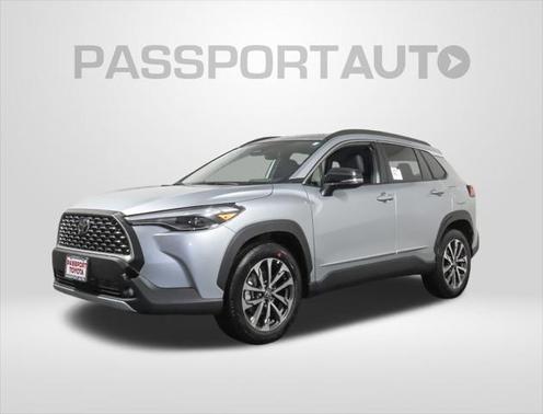 2025 Toyota Corolla Cross XLE
