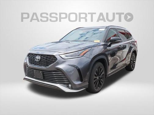 2023 Toyota Highlander XSE