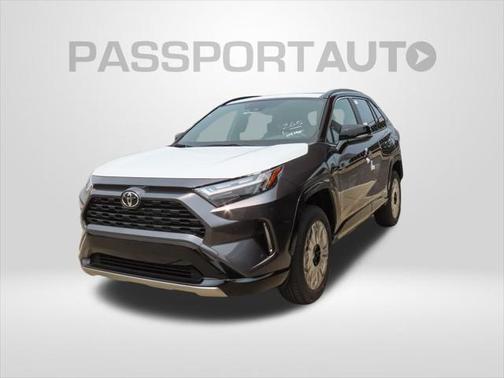 2025 Toyota RAV4 Hybrid SE
