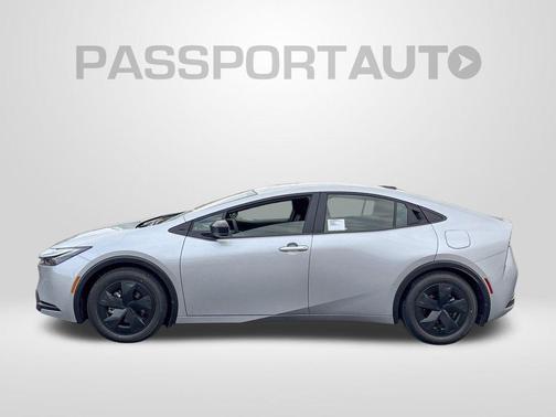 2026 Toyota Prius Plug-In Hybrid SE