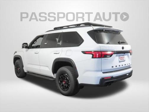 2025 Toyota Sequoia Base