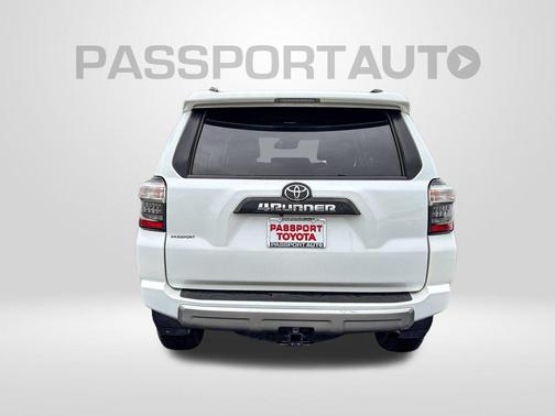 2024 Toyota 4Runner TRD Off Road