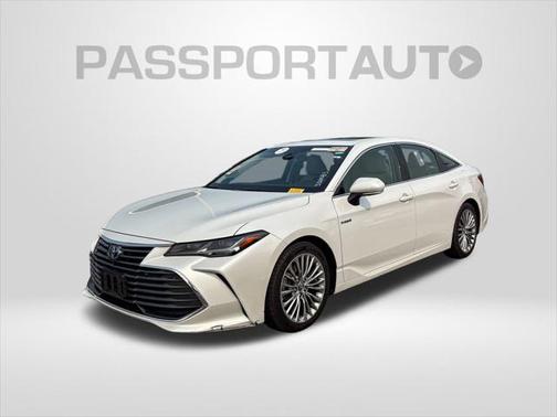 2019 Toyota Avalon Hybrid Limited