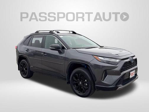 2023 Toyota RAV4 Hybrid SE