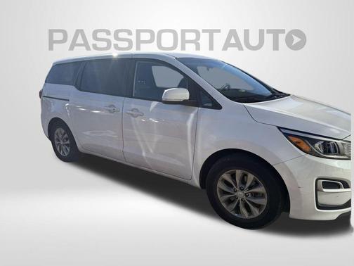 2021 Kia Sedona LX