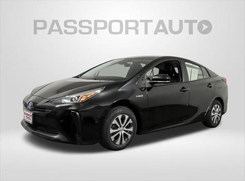2022 Toyota Prius LE