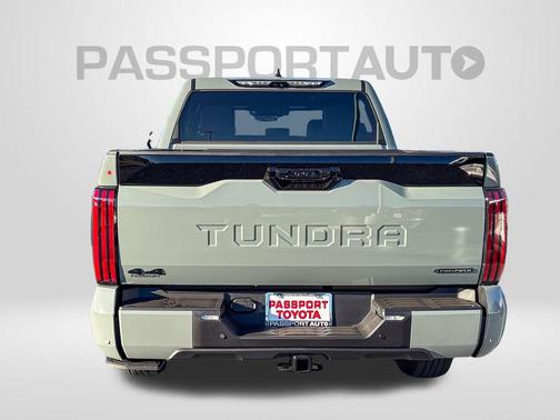 2026 Toyota Tundra Hybrid Platinum