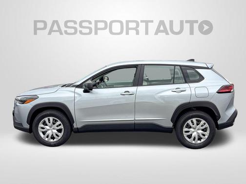 Sonic Silver 2026 Toyota Corolla Cross L