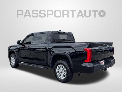 Midnight Black Metallic 2024 Toyota Tundra SR5