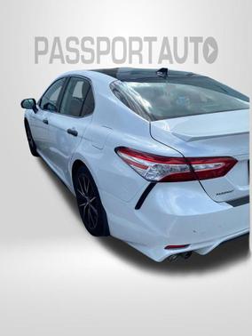 Wind Chill Pearl 2020 Toyota Camry XSE