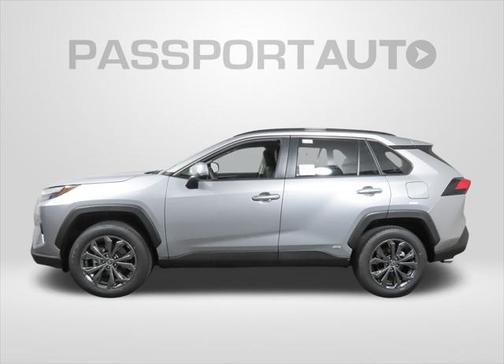 2025 Toyota RAV4 Hybrid XLE Premium