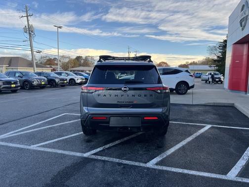 2023 Nissan Pathfinder Rock Creek