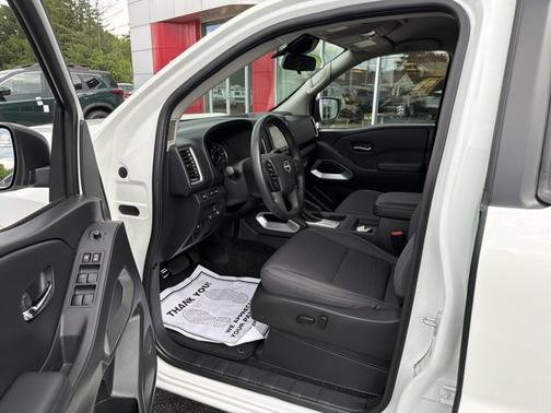 Glacier White 2023 Nissan Frontier SV