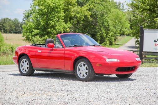 1990 Mazda MX-5 Miata Base 2dr Convertible