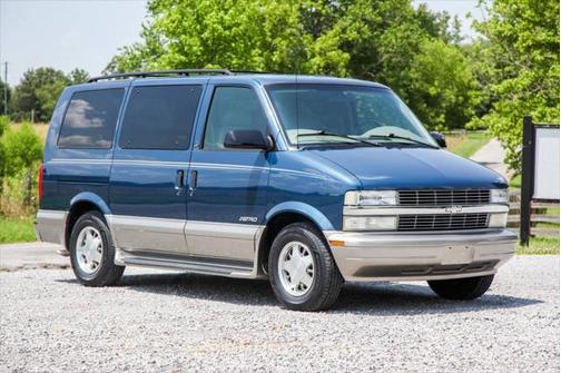 2002 Chevrolet Astro Base