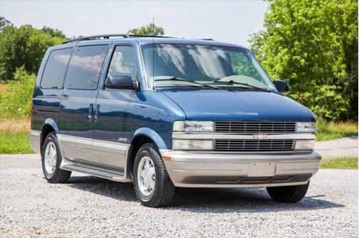 2002 Chevrolet Astro Base