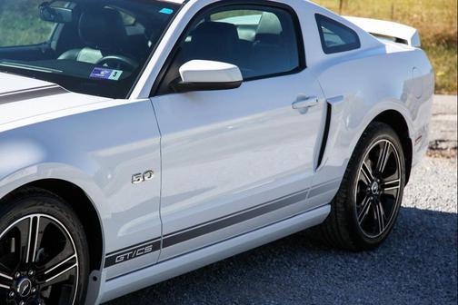 2014 Ford Mustang GT Premium