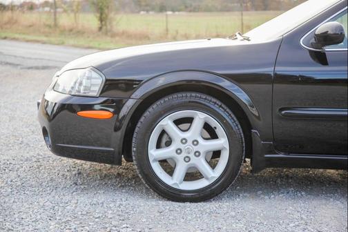2002 Nissan Maxima SE