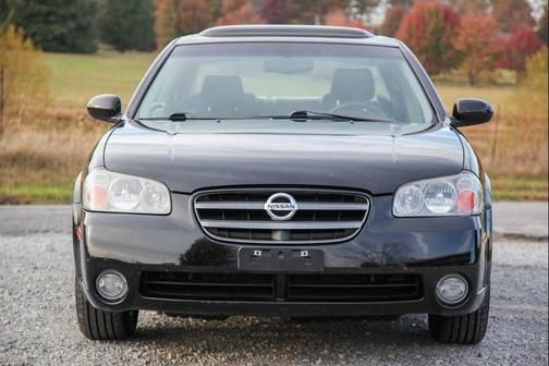 2002 Nissan Maxima SE