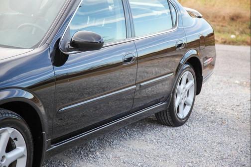 2002 Nissan Maxima SE