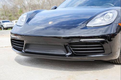 2018 Porsche 718 Cayman Base 2dr Coupe