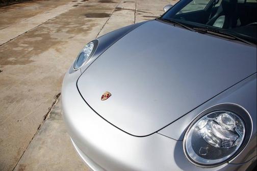 Arctic Silver 2005 Porsche 911 Carrera