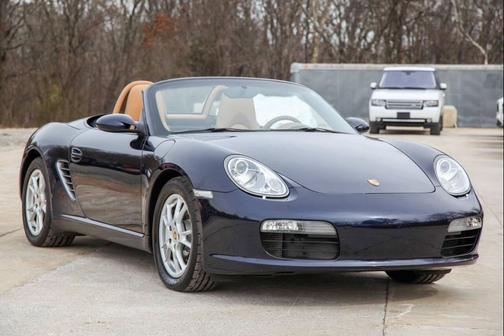 2005 Porsche Boxster Base 2dr Roadster