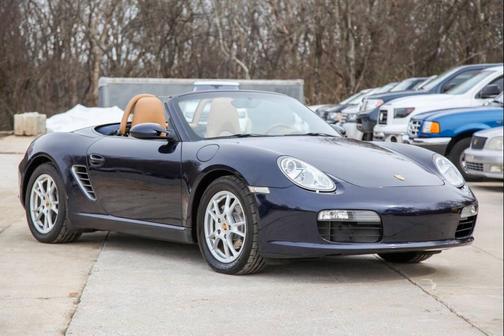 2005 Porsche Boxster Base 2dr Roadster