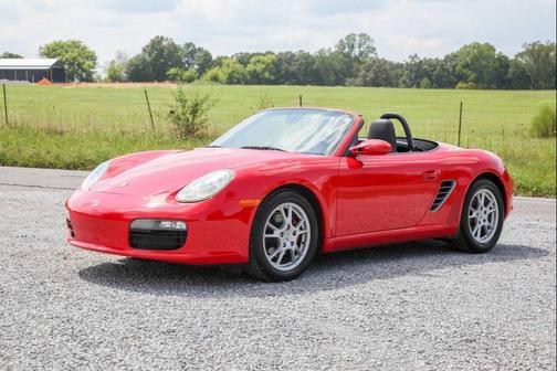 2005 Porsche Boxster Base 2dr Roadster
