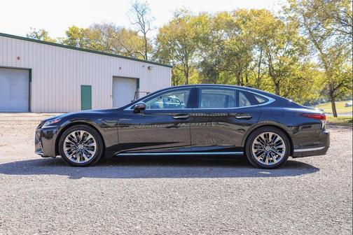 2018 Lexus LS 500 Base