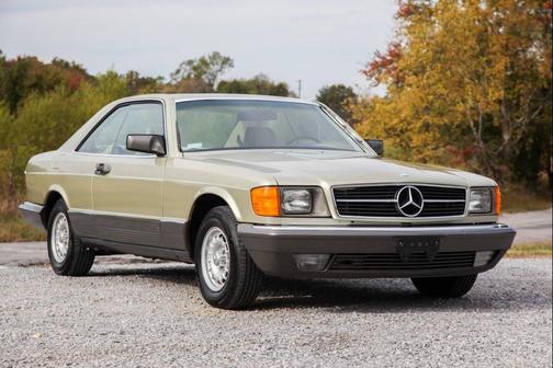 1984 Mercedes-Benz S-Class 500 SEC 2dr Coupe