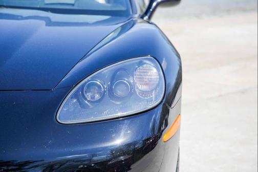 2006 Chevrolet Corvette Base