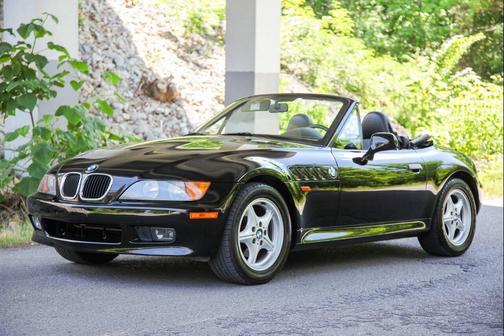 Black 1997 BMW Z3 1.9 Roadster
