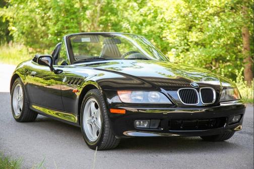 Black 1997 BMW Z3 1.9 Roadster