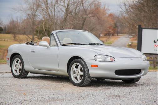 1999 Mazda MX-5 Miata Leather Pkg