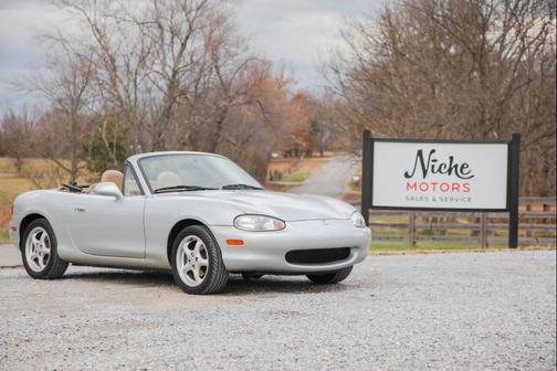 1999 Mazda MX-5 Miata Leather Pkg