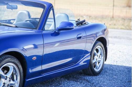 1999 Mazda MX-5 Miata 10th Anniversary 2dr Convertible