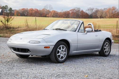 1996 Mazda MX-5 Miata Base 2dr Convertible