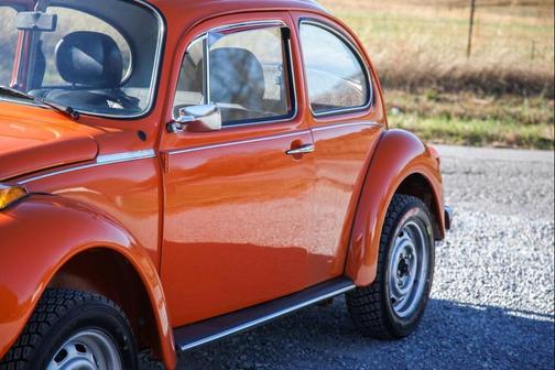 1972 Volkswagen Super Beetle Base