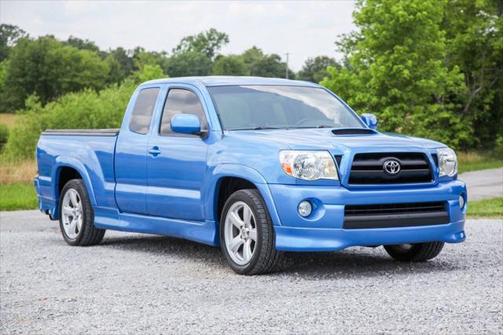 2005 Toyota Tacoma X-Runner Access Cab
