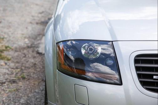 Lake Silver Metallic 2001 Audi TT Roadster quattro