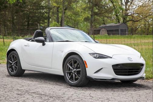 2016 Mazda MX-5 Miata Club