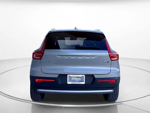 2024 Volvo XC40 B5 Core AWD