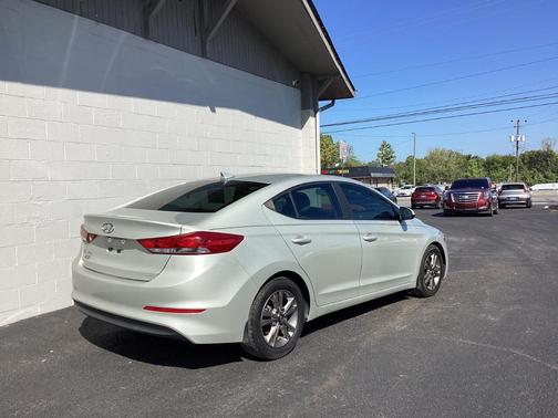 2018 Hyundai ELANTRA Limited