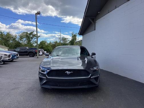2020 Ford Mustang EcoBoost