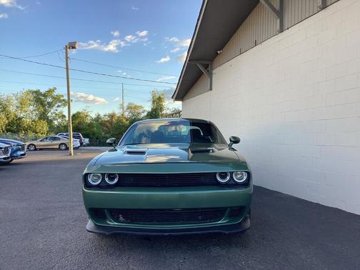 2022 Dodge Challenger SXT