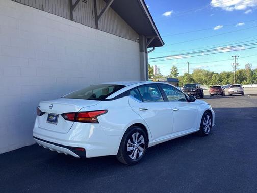2024 Nissan Altima S FWD
