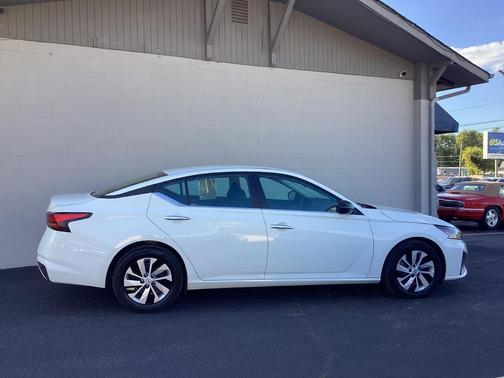 2024 Nissan Altima S FWD