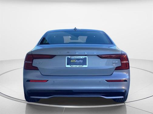 2024 Volvo S60 B5 Core Dark Theme