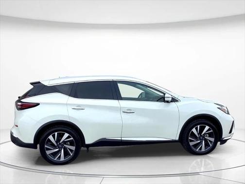 2023 Nissan Murano SL FWD